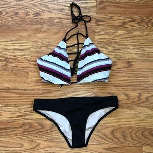 Ribbed black bottoms